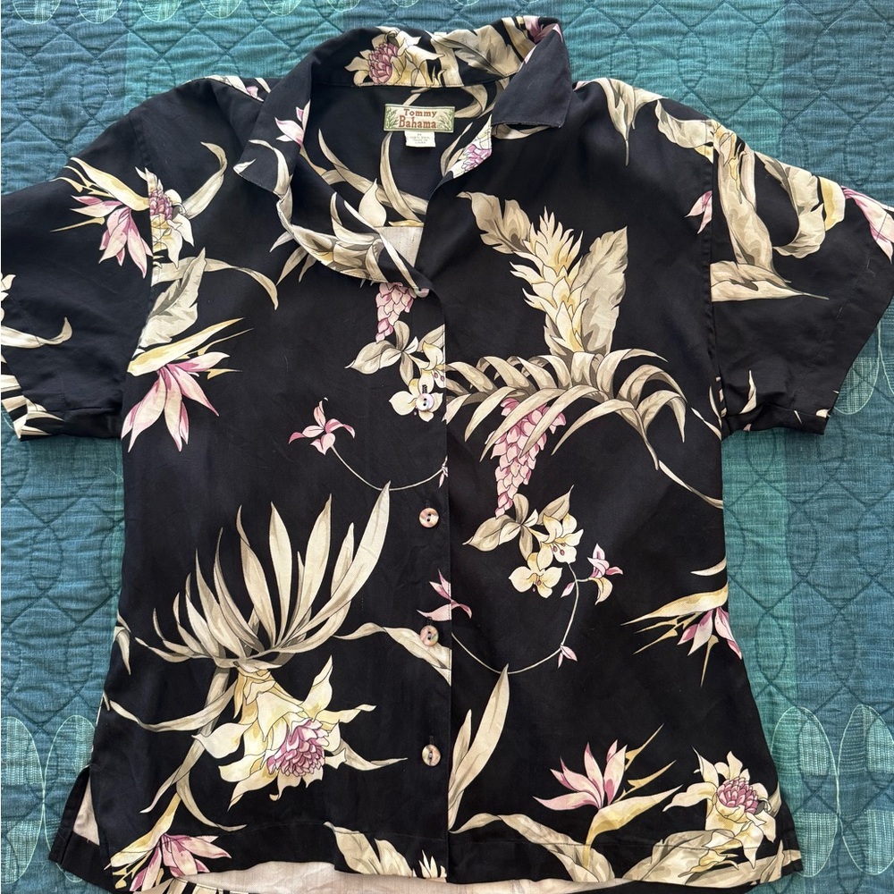 Tommy Bahama Women’s Silk Button Down